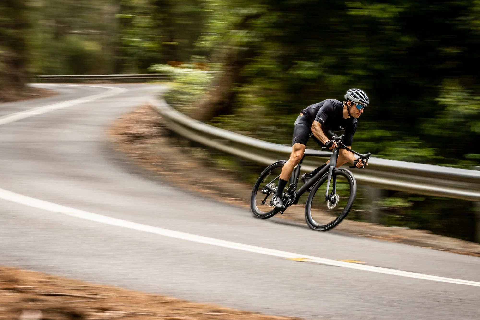 Polygon Helios A8X - Ultegra Di2 Carbon Road Bike - Image 9