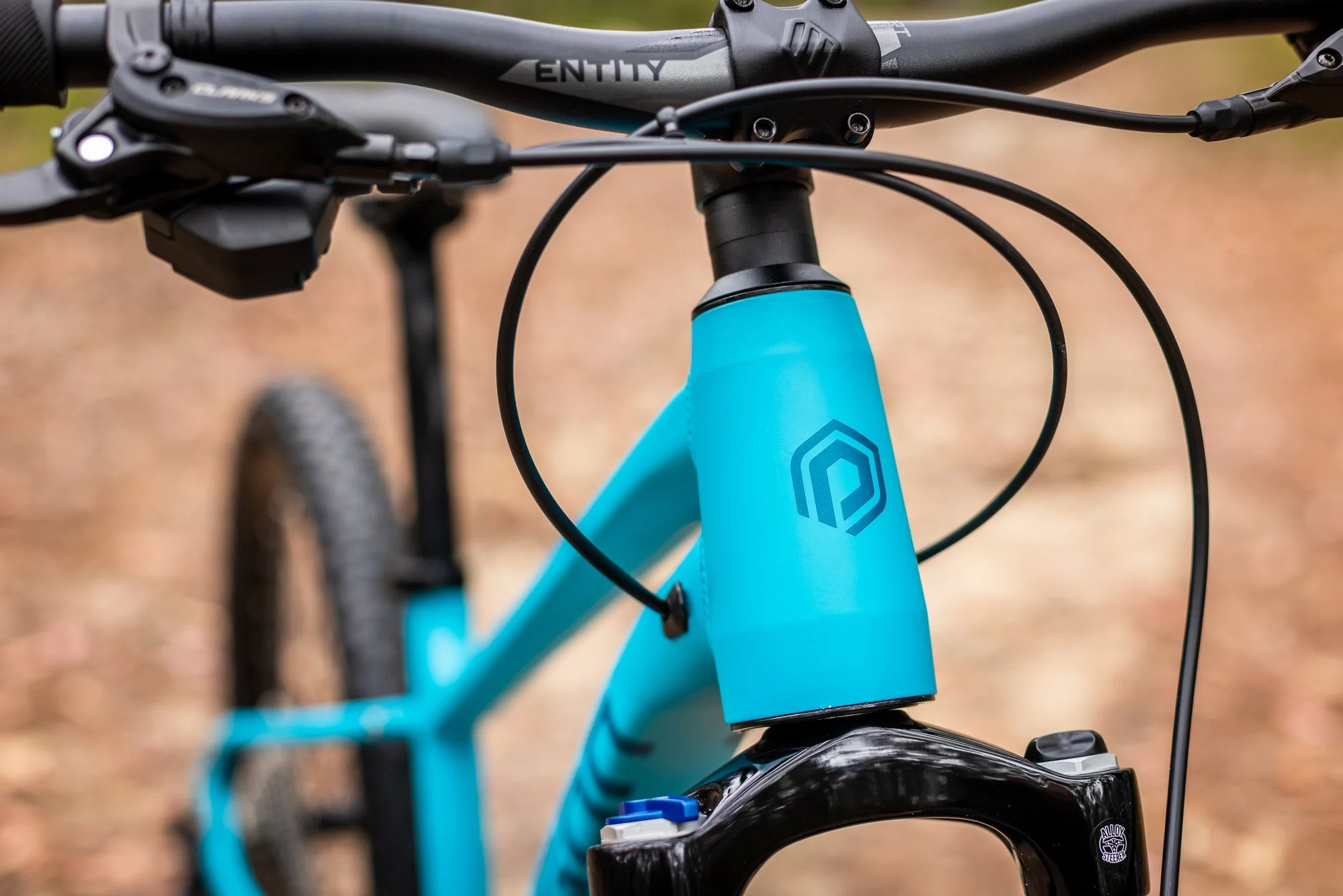 Polygon Xtrada 24 - Kids Mountain Bike - Image 4