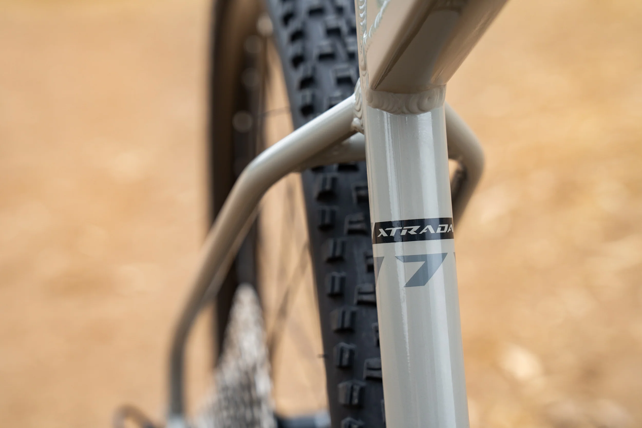 Polygon Xtrada 7 - Mountain Bike - Image 13